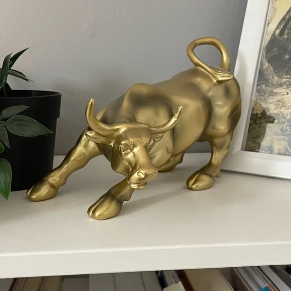 Estátua de Resina Wall Street Bull – Ornamentação Feng Shui para Prosperidade e Boa Sorte no Escritório