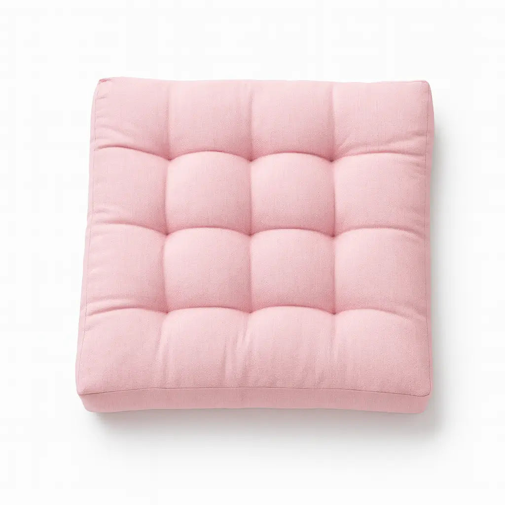 Almofada Quadrada Multifuncional em rosa claro, perfeita para adicionar um toque delicado à decoração.