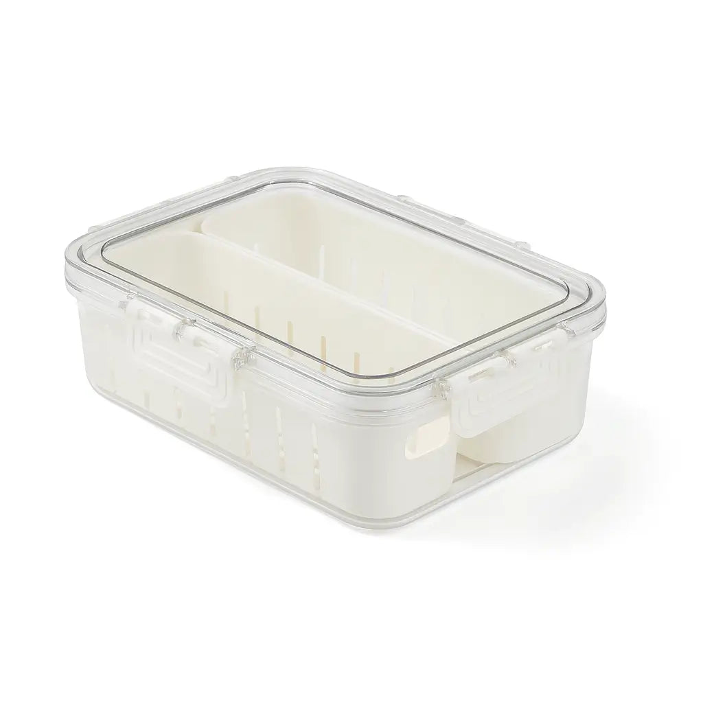 Caixa organizadora para geladeira com divisórias — packshot 45°, fundo branco, sombra leve; material PP com tampa PET