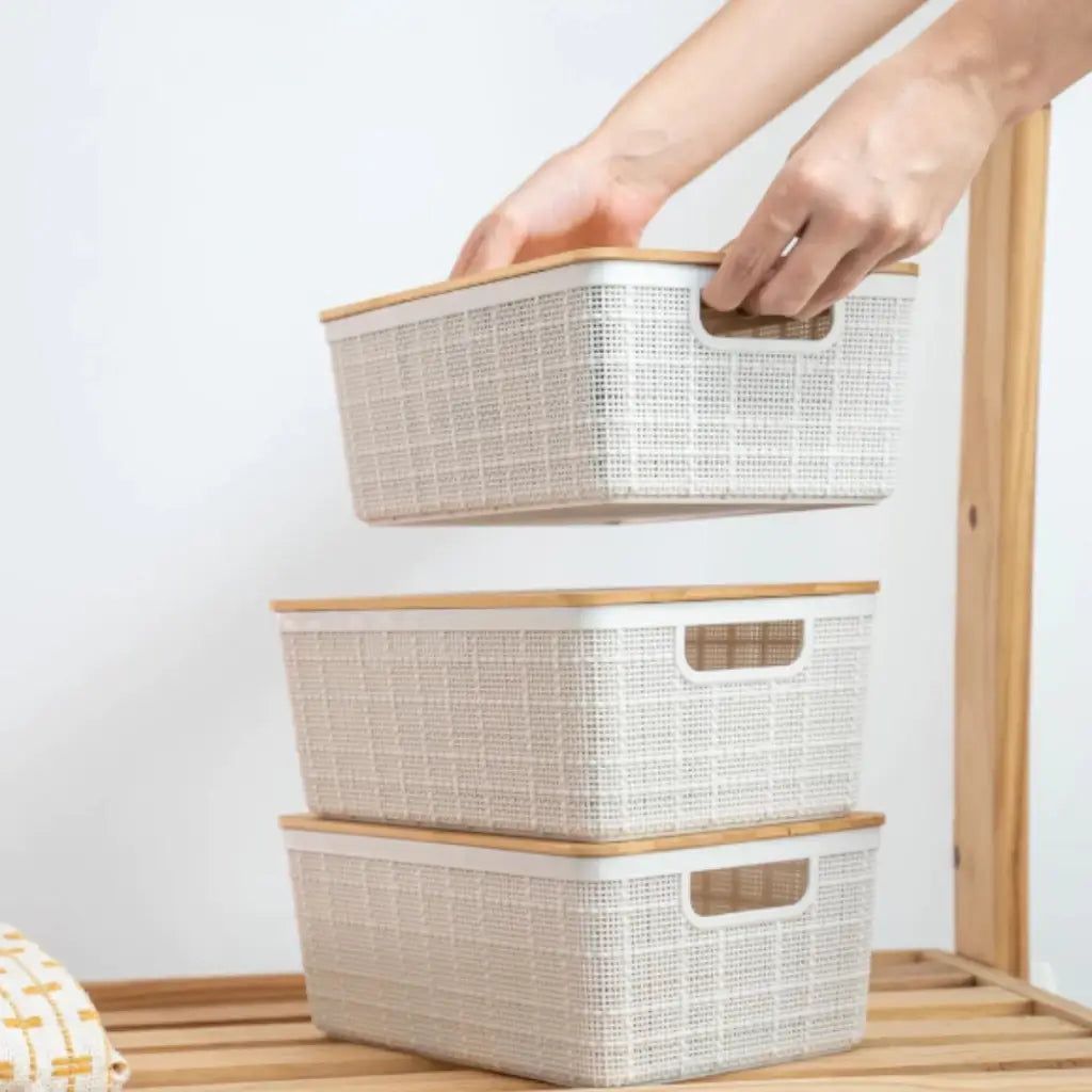 Kit 3 Caixas Organizadoras 4L Brancas com Tampa de Bambu — 24x19x10,5cm