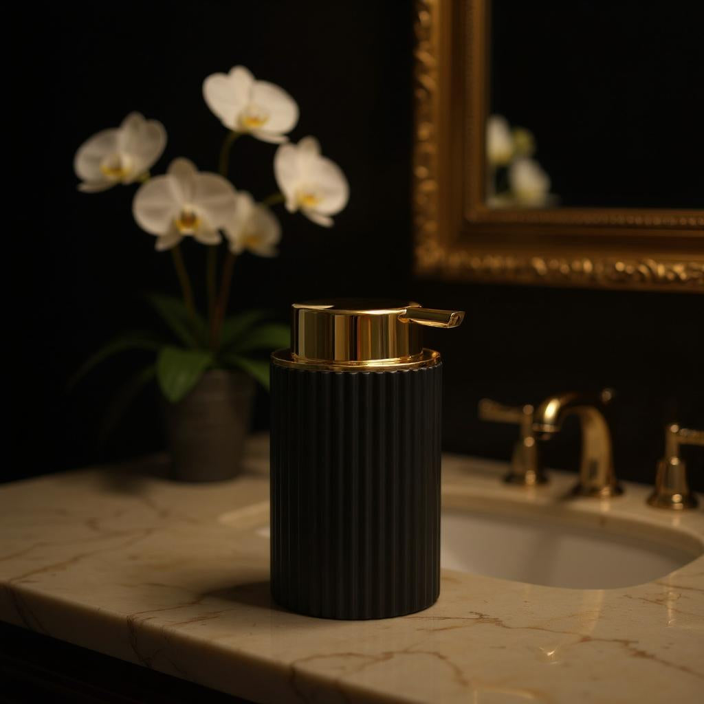 Dispensador manual com acabamento premium que adiciona um toque de luxo à sua cozinha ou banheiro