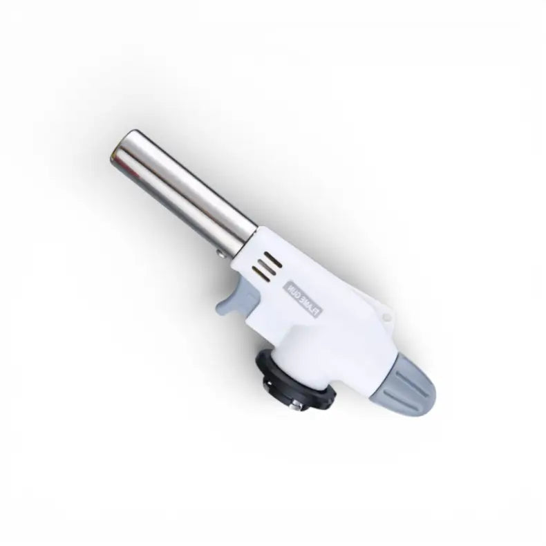 Maçarico culinário profissional branco com ignição automática e corpo em aço inox para uso na cozinha