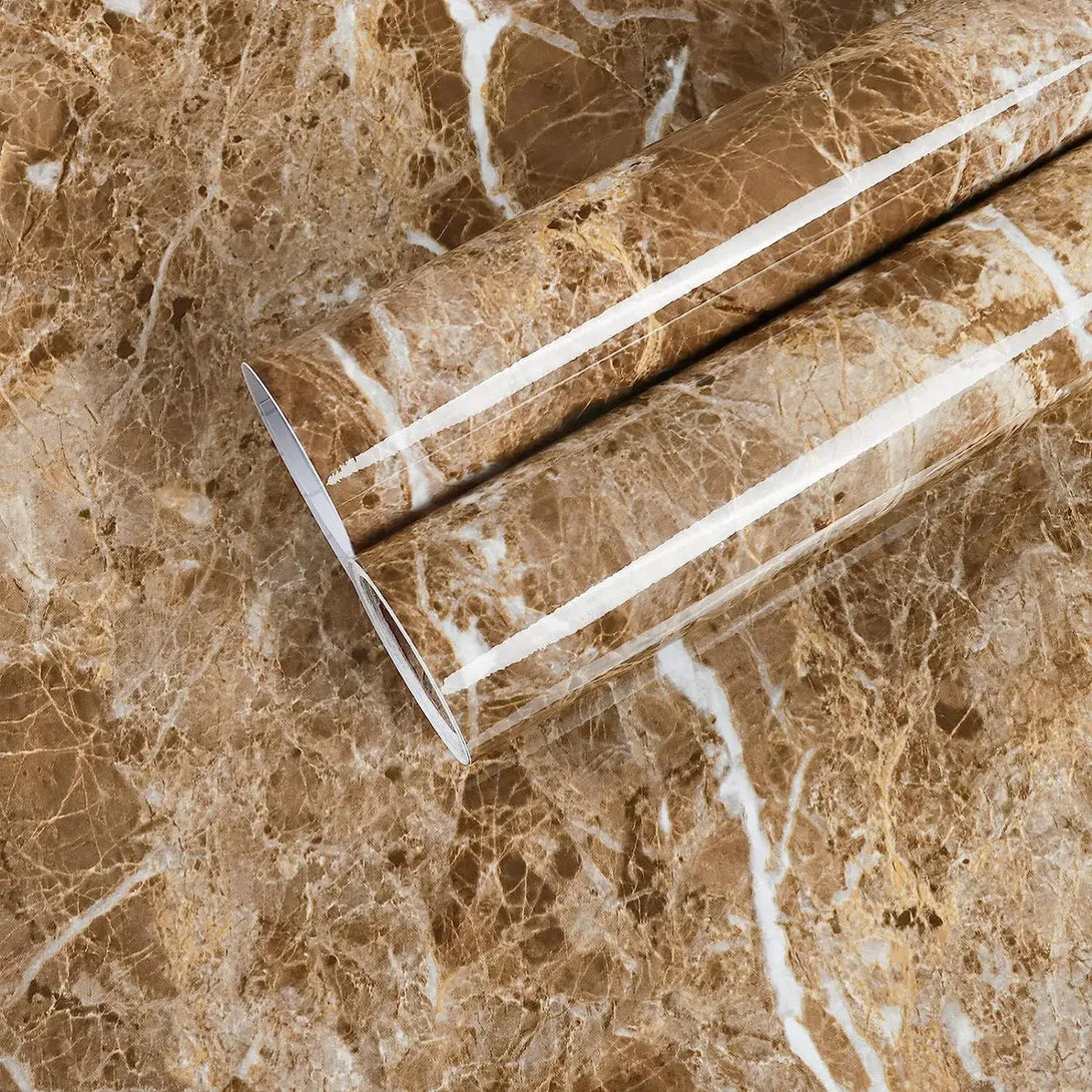 Papel autoadesivo de mármore com tecnologia anti-bolhas para instalação perfeita e acabamento profissional