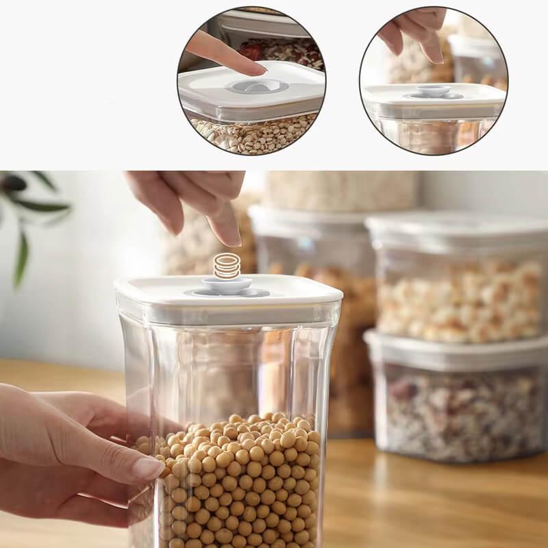 Pote Hermético disponível em três tamanhos: 500ml, 1000ml e 1500ml, para diferentes necessidades.