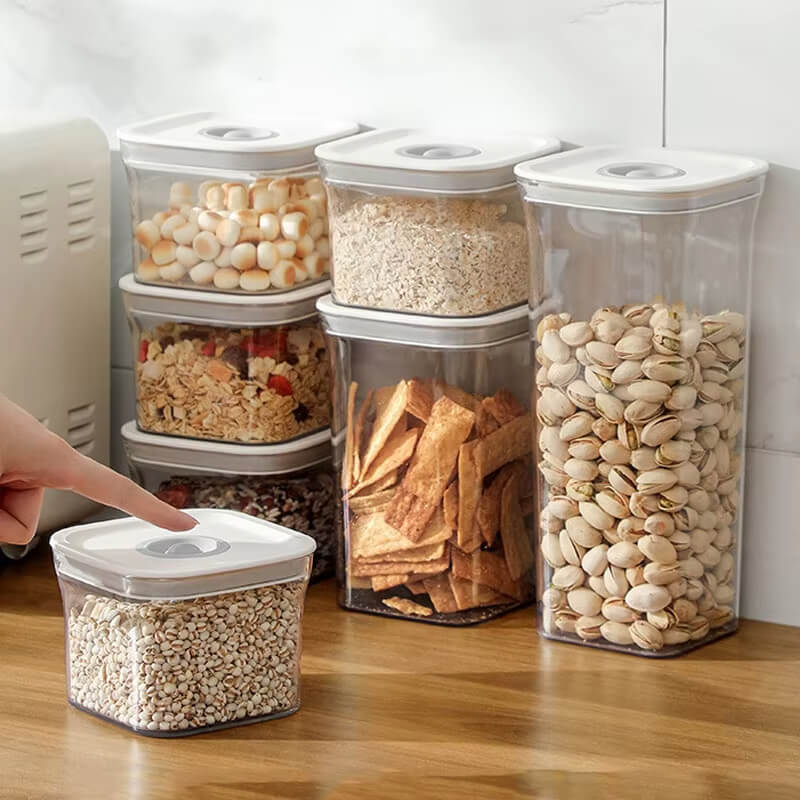 Pote Hermético para Alimentos e Grãos com design transparente, ideal para armazenar alimentos frescos.