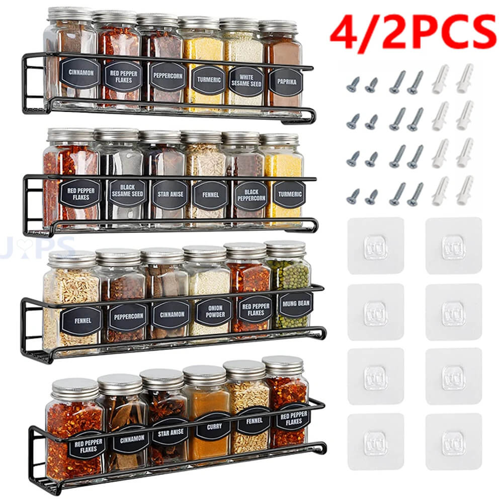 Prateleira de ferro multifuncional utilizada na cozinha para armazenar temperos e utensílios.