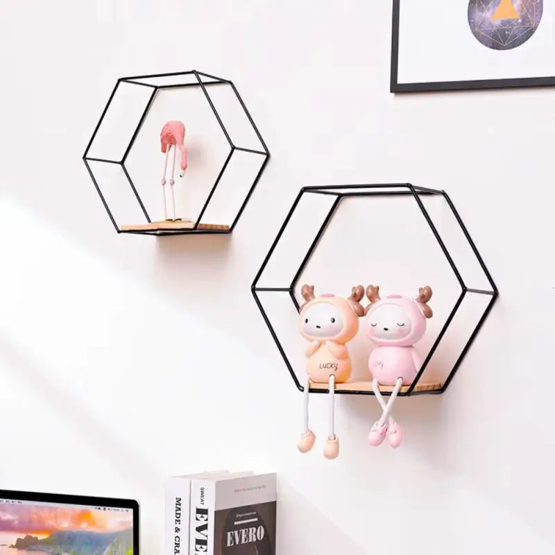 Rack de parede hexagonal em estilo nórdico feito em madeira, ideal para decoração minimalista