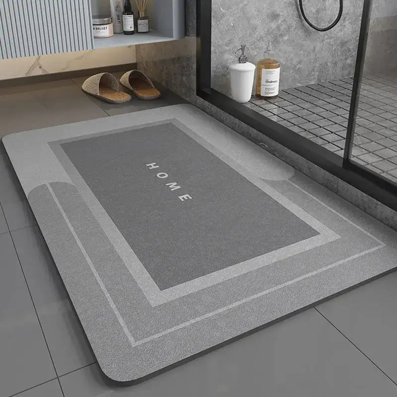 Tapete minimalista para banheiro com toque suave e alta absorção para manter o piso seco